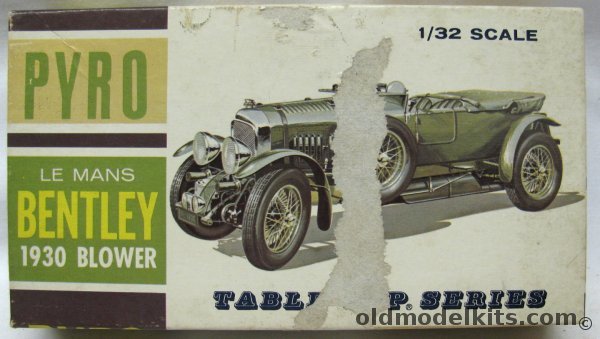 Pyro 1/32 1930 Bentley Le Mans Blower, C304-50 plastic model kit